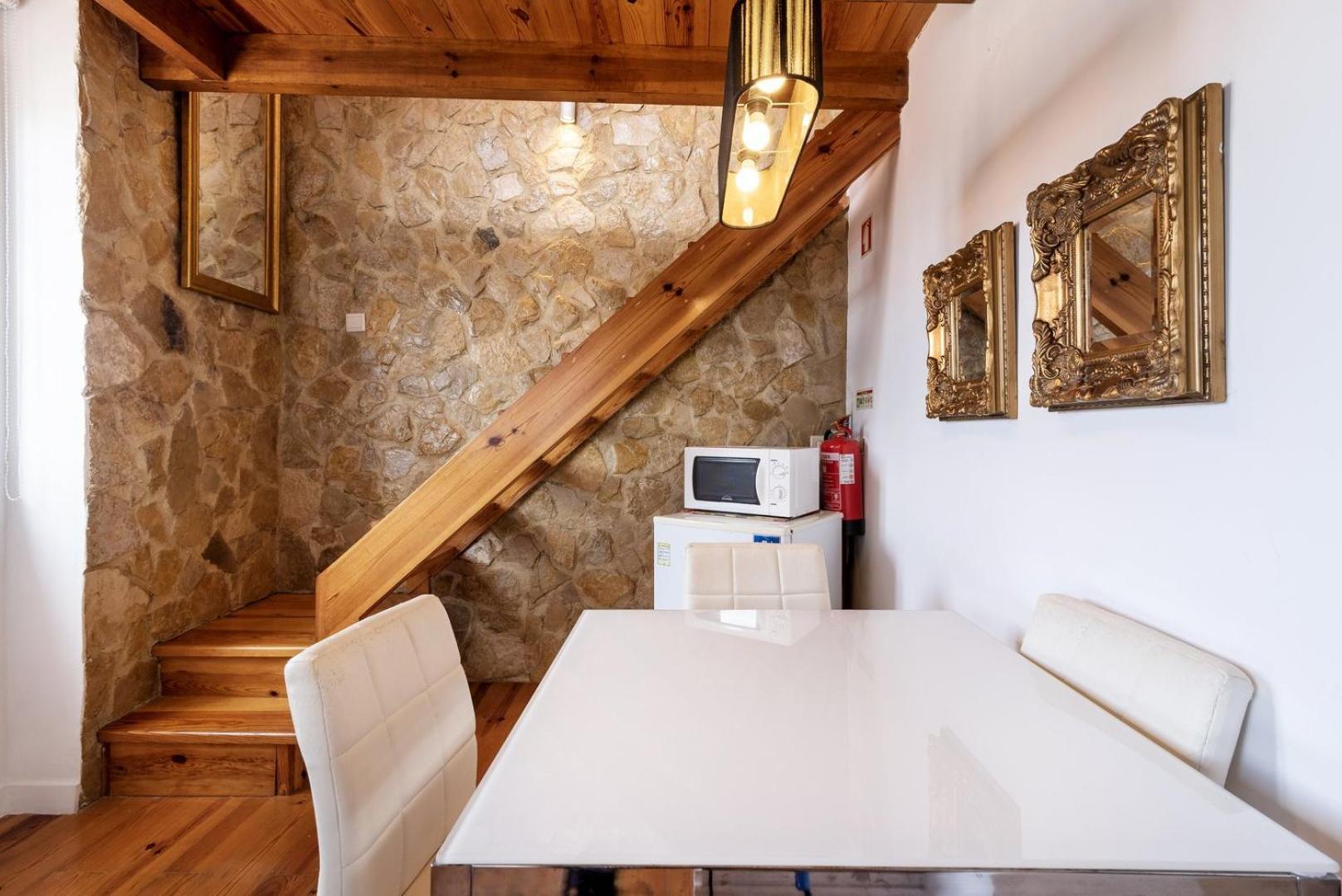 شقة Guestready - Fantastic Rustic Duplex With Terrace Lisboa المظهر الخارجي الصورة